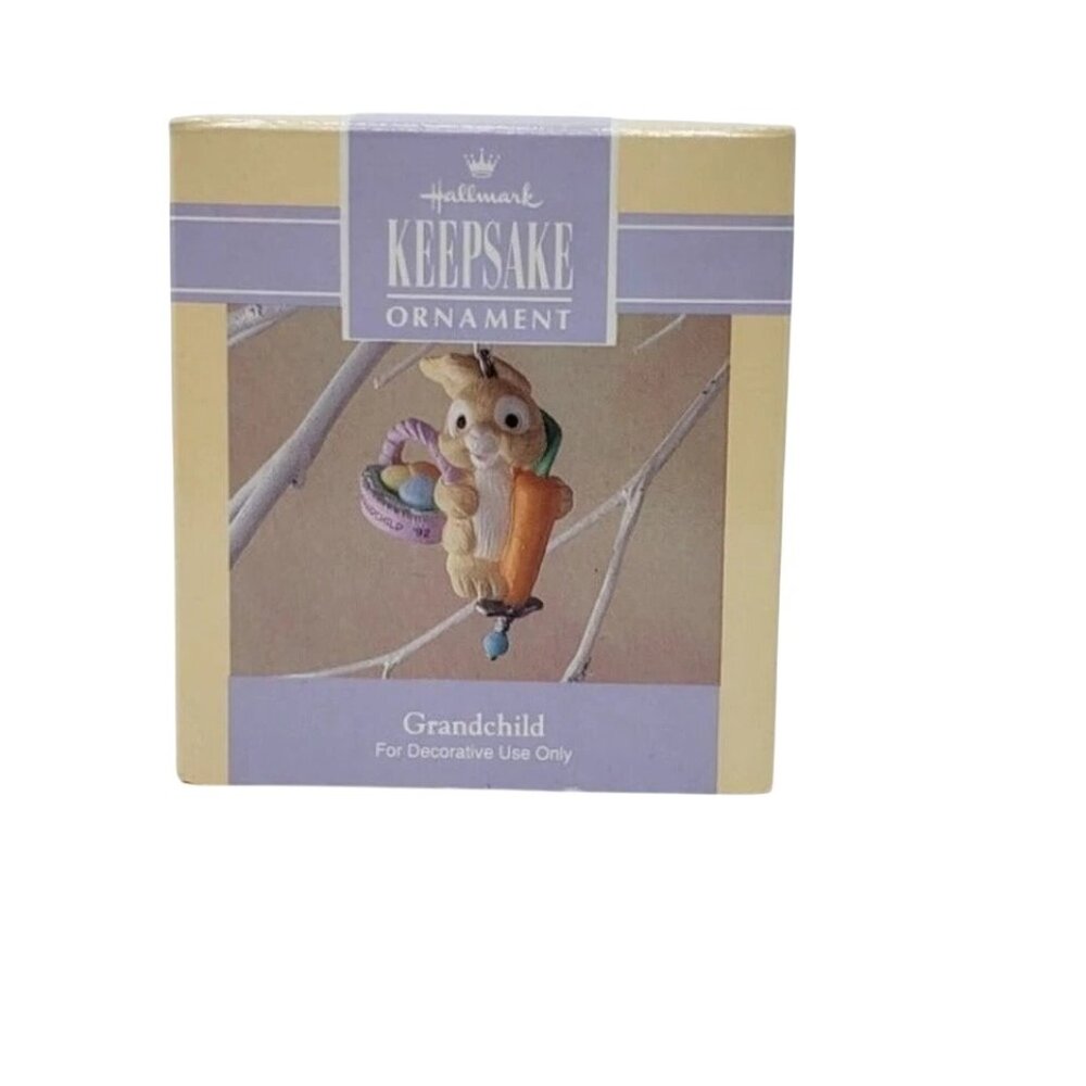Hallmark Keepsake Ornament 1992 Grandchild Easter Bunny With Carrot Figurine